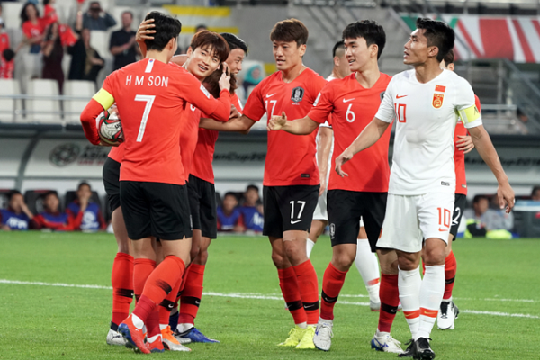 世预赛中国VS新加坡：国足小组出线形势分析